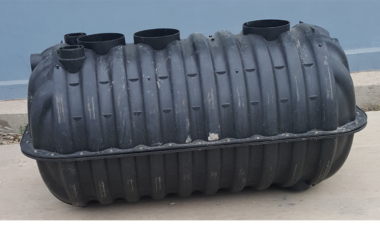 塑料化糞池不易老化，不變形，經(jīng)久耐用還物美