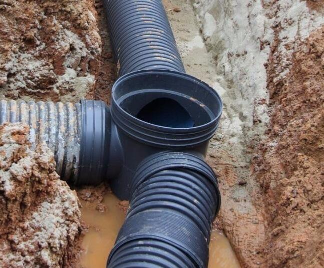 能與塑料檢查井配套管道如何選用？各有什么特點(diǎn)？